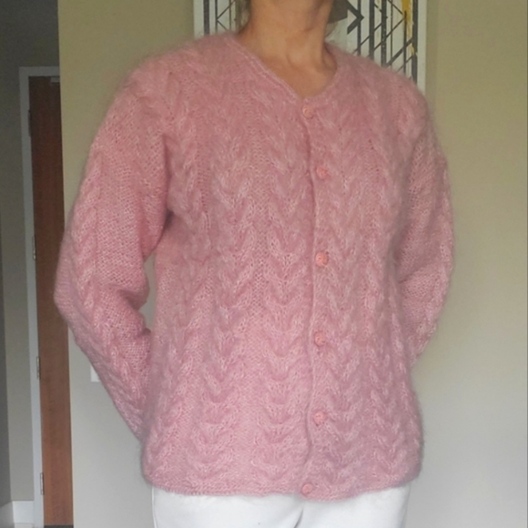๐ 3X HOST PICK ๐ Handmade Pink Knitted Sweater - Picture 3 of 11